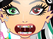 play Monster High Visiting Dentist