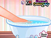 play Teen Girl Spa Manicure