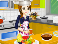 play Mom Cooking Dinner