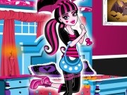 play Draculaura Room Decoration