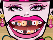 play Draculaura Perfect Teeth