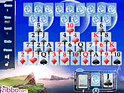 play 3 Moon Solitaire