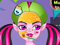 play Draculaura Hair Spa And Facial