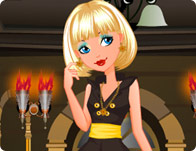 play Ever After High Blondie Dressup