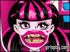 play Draculaura Bad Teeth