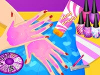 play Broken Nails Crisis