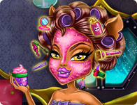 play Clawdeen Wolf Real Makeover