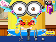 play Baby Minion Doctor Nose