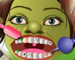 play Fiona Dentist Care