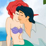 play Kiss Little Mermaid
