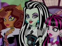 play Monster High Hide And Seek