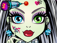 play Monster High Skin Doctor Kissing