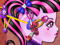 play Monster Ear Paramedic