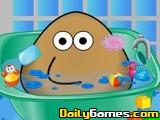 play Pou Bathing