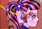 play Monster Ear Paramedic