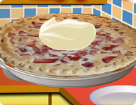play Strawberry Rhubarb Custard Pie