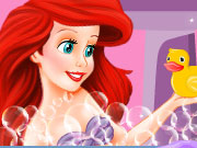 play Princess Ariel Bathroom Cleaning