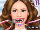 play Violetta Dentist