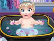 play Baby Elsa Bathing