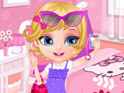 play Baby Barbie Selfie Card