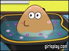 play Pou Bathing