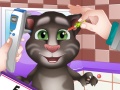 play Baby Talking Tom Eye Doctor