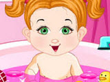 play Susie Bathing