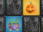play Halloween Memo Kissing