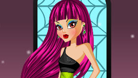 play A New Student At Monster High