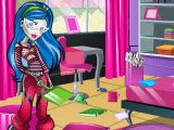 play Ghoulia Yels Room Clean Up