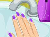 play Broken Nails Manicure