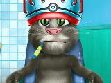 play Talking Tom Surgeon