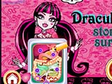 play Draculaura Stomach Surgery