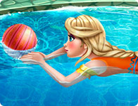 play Elsa Swimming Pool