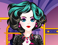 play Snow White Emo Dressup