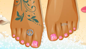 play Beach Pedicure