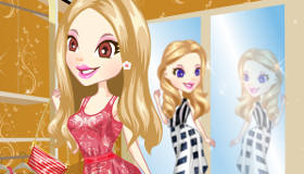 play Dress Up Two Sisters