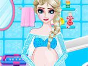 play Pregnant Elsa Bathroom Cleaning