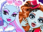 play Monster High New Friends Kissing