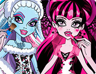 play Monster High Makeup School