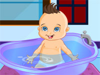 play Cute Baby Bathing
