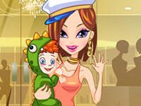 play Super Model New Mom