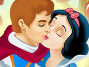 play Snow White Love Kissing