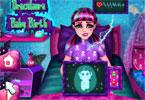 play Draculaura Baby