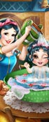 play Snow White Baby Wash