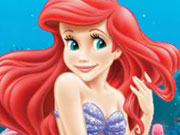 play Ariel Under Water Kissing