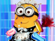 play Messy Minion