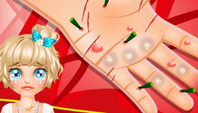 play Princess Hand Doctor