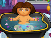 play Dora Bathing