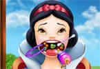 play Snow White Throat Doctor